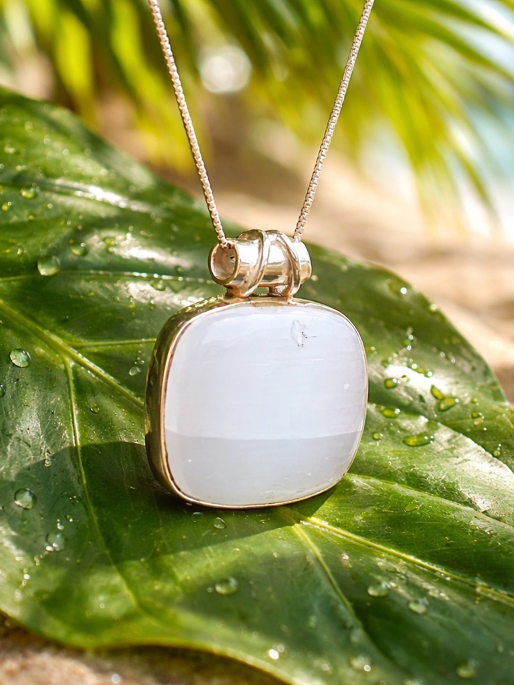 Selenite Necklace - Picture 3 of 13
